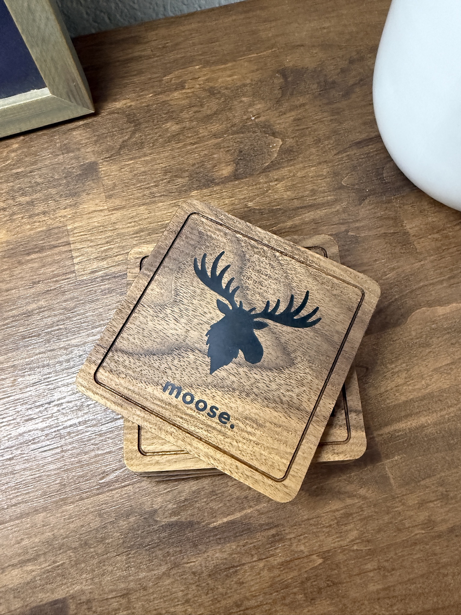 Moose walnut resin coaster set